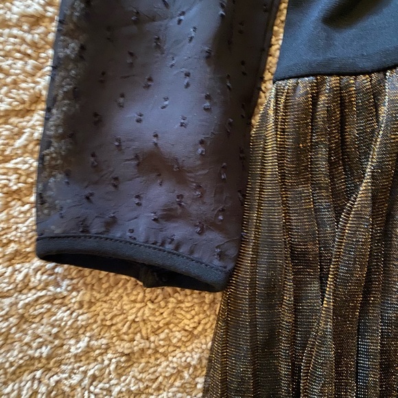 NEW Formal Dress - Picture 6 of 7